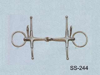 TRIANGLE "0" RING SNAFFLE